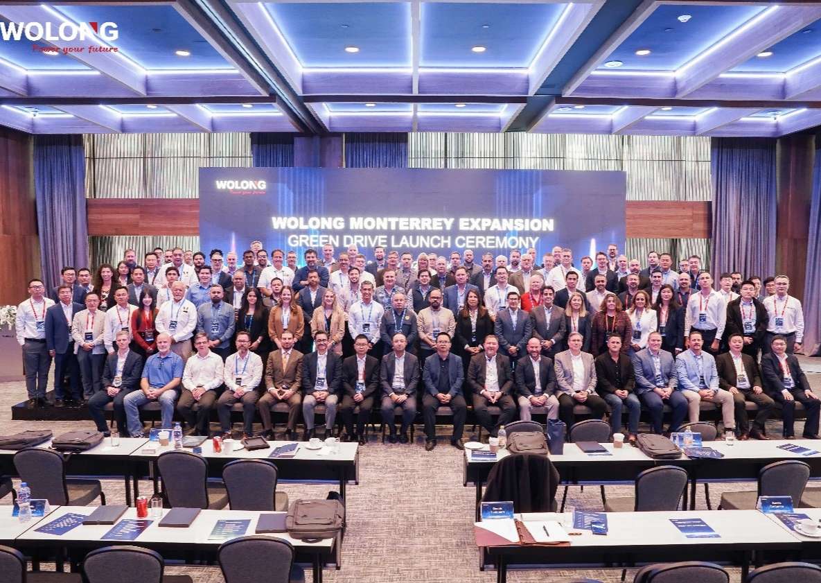 group photo.jpg
